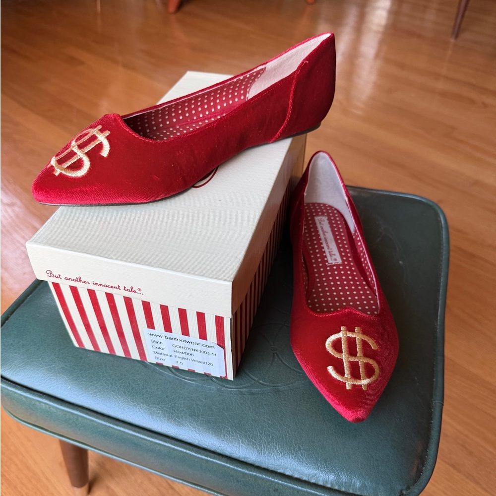 BAIT "Gordy" Red Velvet Money Flats 7 7.5 NIB Pointed Ballet Flats